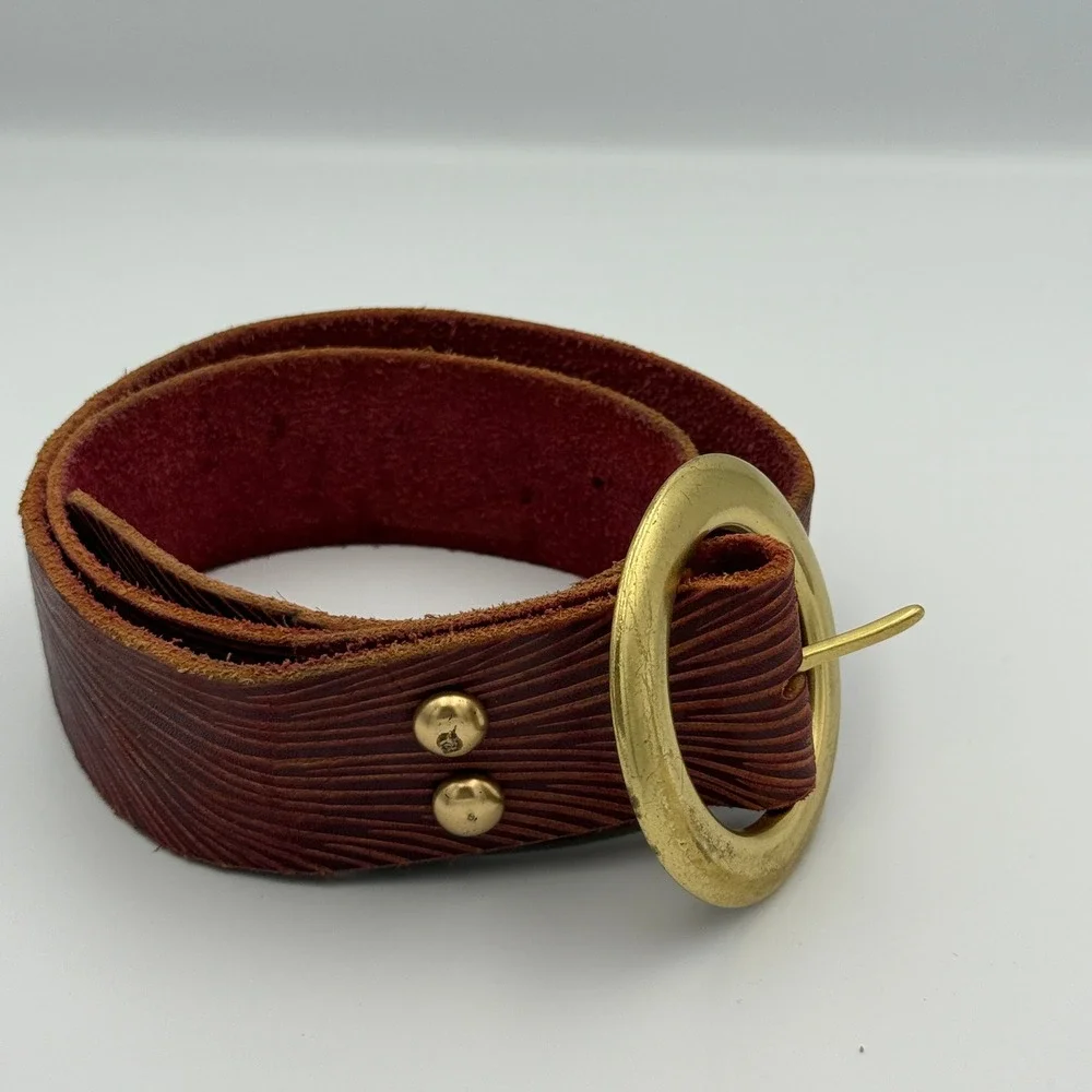 Leather Belt Womens Large Burgundy Brass Round Buckle Textured Boho Vintage